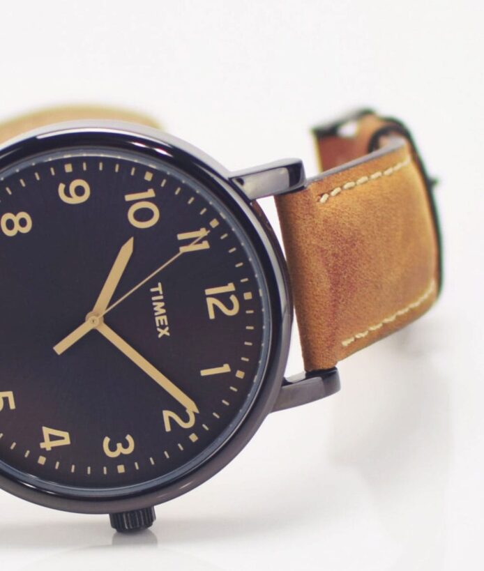 Men's Leather Strap Watch - Image 3